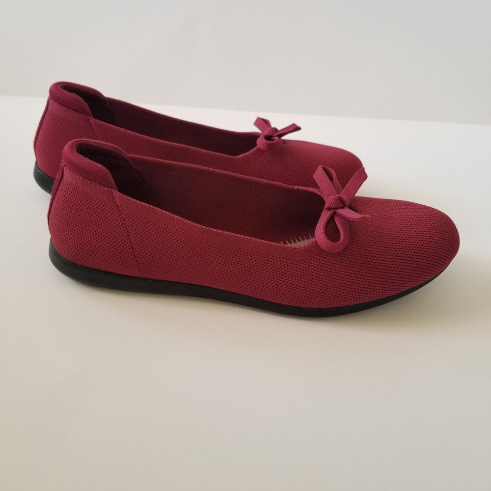 Clarks Carly Hope Burgundy Knit Ballet Flat (size 8.5) - Picture 6 of 10